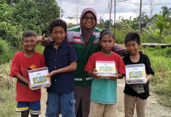 2.835 Penerima Manfaat Ikut Merasakan Qurban Berkah
