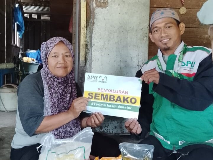 Sinergi Kebaikan: KTMBS dan LAZ DPU Kaltim Salurkan Sembako untuk Warga Samarinda