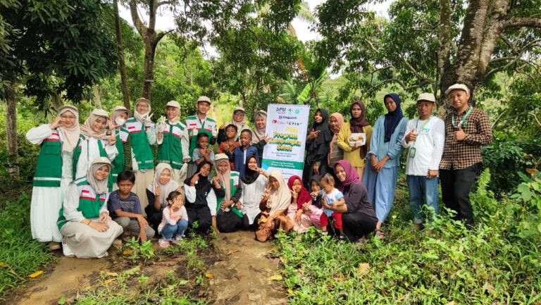 Kampungku Sehat Spesial Hari Kesehatan Nasional 2025 Hadirkan Cerita dan Aksi Nyata di Kampung Berambai