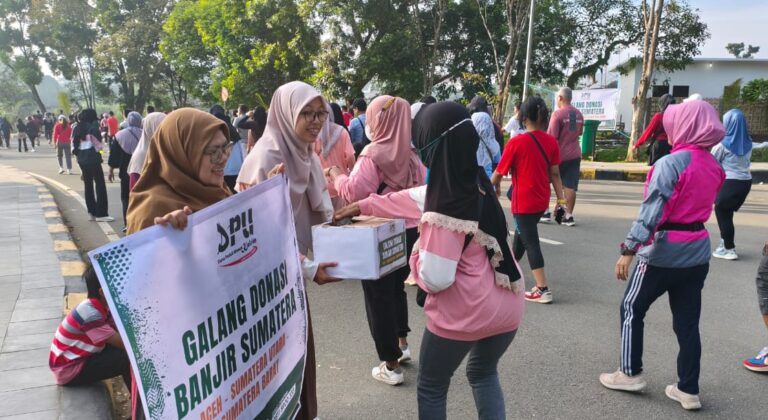 Kepedulian Masyarakat Samarinda Mengalir untuk Sumatera