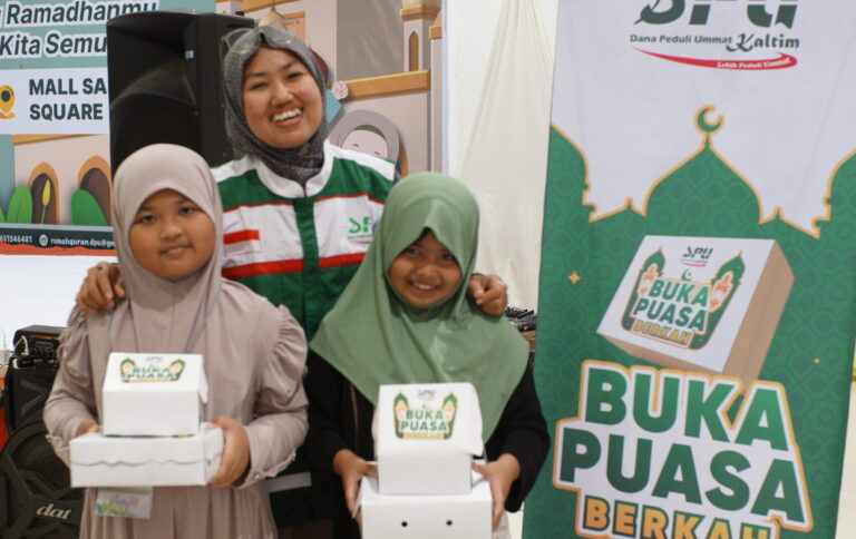 Buka Puasa Berkah Meriahkan Pesantren Ramadhan RQ 2026